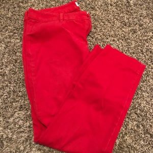 Old Navy Women’s Red Capri Pants